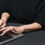 Bycie autorką w dobie internetu