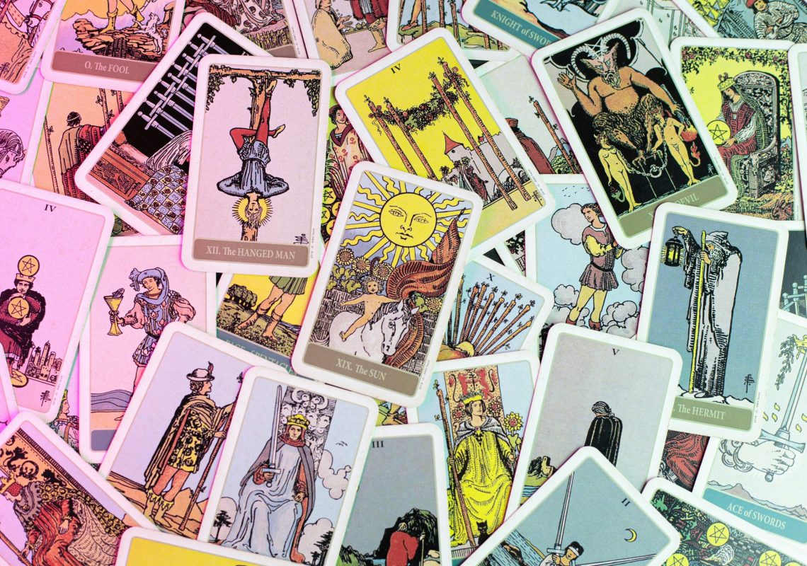 astrologia i tarot okładka